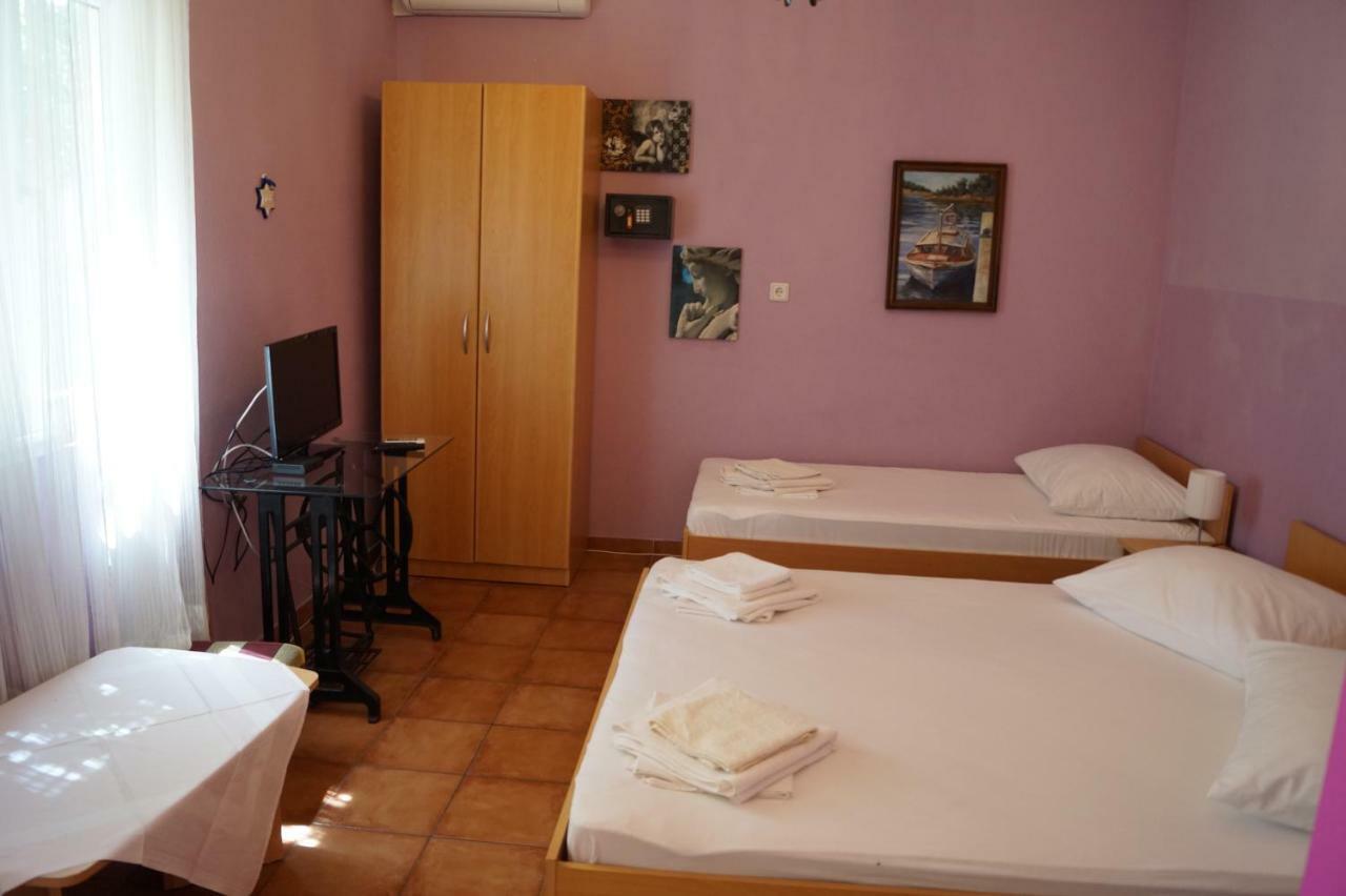 Apartments Mario With Private Parking Μακάρσκα Εξωτερικό φωτογραφία